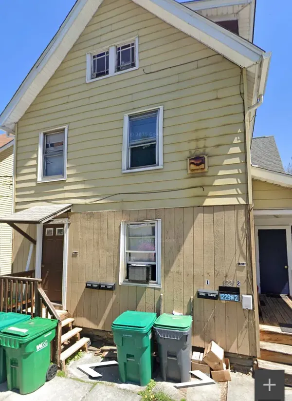 Spacious Colonial Style Home - Honesdale